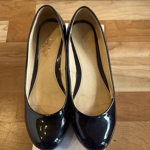 CL by Chinese Laundry Wedge Heels